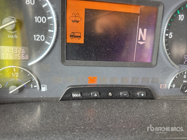 2010 Mercedes-Benz Actros 4146 2005 Palfinger PK56002 17420 kg ... Flatbed Truck with Crane - Camion platformă, Camion cu macara: Foto 3 2010 Mercedes-Benz Actros 4146 2005 Palfinger PK56002 17420 kg ... Flatbed Truck with Crane - Camion platformă, Camion cu macara: Foto 3