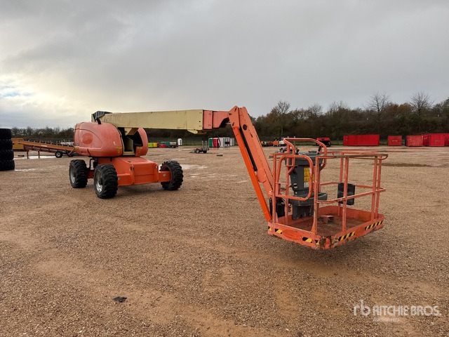 2011 JLG JLG-660SJ 4WD Diesel Articulating Boom Lift - Nacela articulata: Foto 3 2011 JLG JLG-660SJ 4WD Diesel Articulating Boom Lift - Nacela articulata: Foto 3