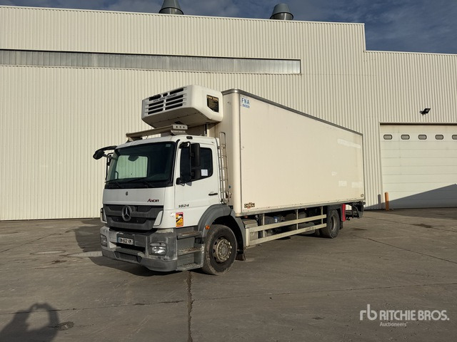 2011 Mercedes-Benz Axor 1824 4x2 Camion Frigorifique 4x2 Refrigerated Truck - Camion frigider: Foto 1 2011 Mercedes-Benz Axor 1824 4x2 Camion Frigorifique 4x2 Refrigerated Truck - Camion frigider: Foto 1