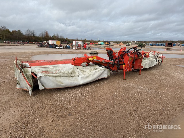 2012 Kuhn FC883 FF Lift Control 8800 mm 3-Point Hitch Faucheuse ... Mower Conditioner - Cositoare: Foto 1 2012 Kuhn FC883 FF Lift Control 8800 mm 3-Point Hitch Faucheuse ... Mower Conditioner - Cositoare: Foto 1
