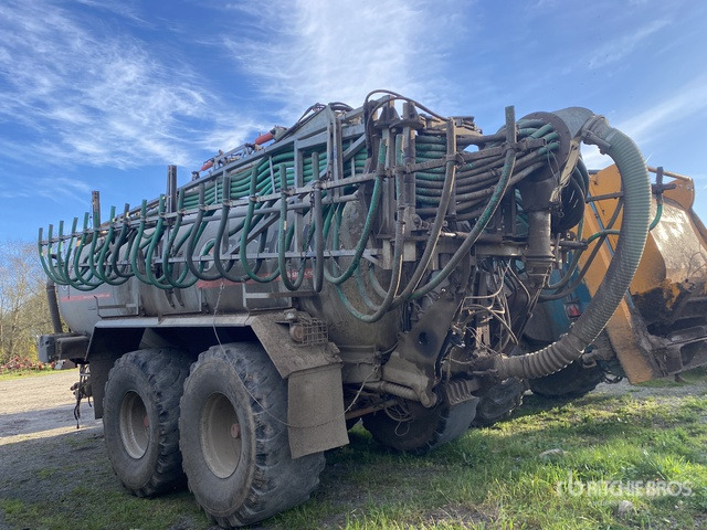 2012 Pichon TCI 18500 18500 L 15m Citerne A Lisier 2 ... Manure Tank - Cisternă vidanjă: Foto 1 2012 Pichon TCI 18500 18500 L 15m Citerne A Lisier 2 ... Manure Tank - Cisternă vidanjă: Foto 1