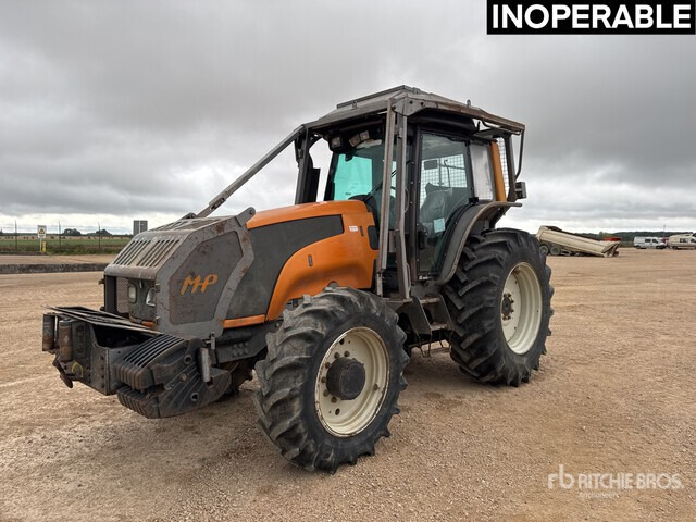 2012 Valtra T121 Tracteur Agricole (Inoperable) 4WD Tractor - Tractor agricol: Foto 2 2012 Valtra T121 Tracteur Agricole (Inoperable) 4WD Tractor - Tractor agricol: Foto 2
