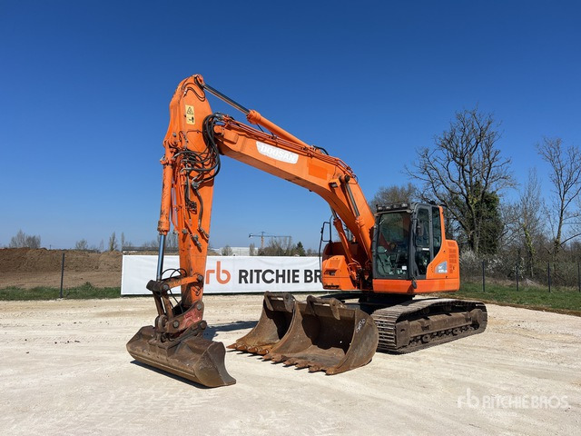2014 Doosan DX235 LCR Pelle Sur Chenilles Tracked Excavator - Excavator pe şenile: Foto 1 2014 Doosan DX235 LCR Pelle Sur Chenilles Tracked Excavator - Excavator pe şenile: Foto 1
