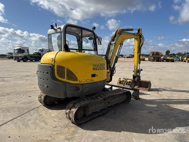 2014 Neuson 6003 Mini-Pelle Mini Excavator: <6.6t - Mini excavator: Foto 3 2014 Neuson 6003 Mini-Pelle Mini Excavator: <6.6t - Mini excavator: Foto 3