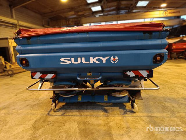 2014 Sulky X50 36 m 3-Point 4000 L Fertilizer Spreader - Tocător resturi vegetale/ Mulcer: Foto 2 2014 Sulky X50 36 m 3-Point 4000 L Fertilizer Spreader - Tocător resturi vegetale/ Mulcer: Foto 2