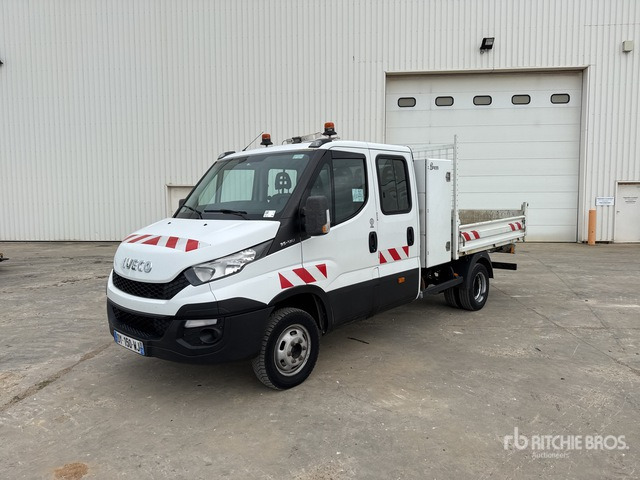2016 Iveco 35-130 4x2 Camion Benne Dump Truck: Light Duty - Autoutilitară basculantă: Foto 2 2016 Iveco 35-130 4x2 Camion Benne Dump Truck: Light Duty - Autoutilitară basculantă: Foto 2