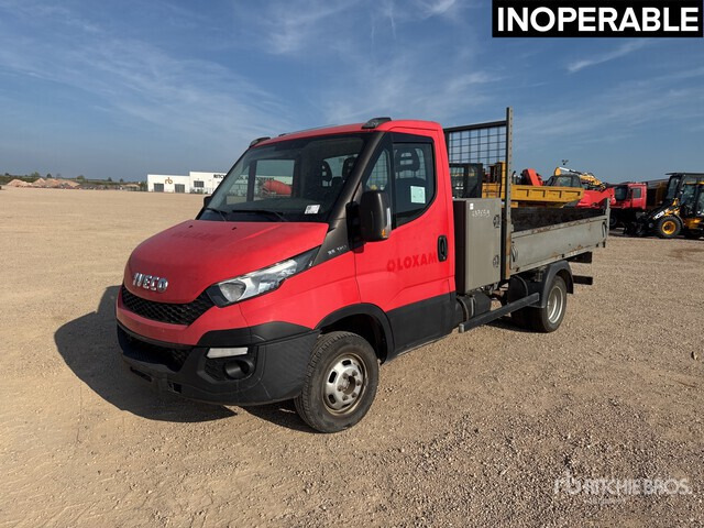 2016 Iveco 35-130 Camion Benne (Inoperable) Dump Truck: Light Duty - Autoutilitară basculantă: Foto 2 2016 Iveco 35-130 Camion Benne (Inoperable) Dump Truck: Light Duty - Autoutilitară basculantă: Foto 2
