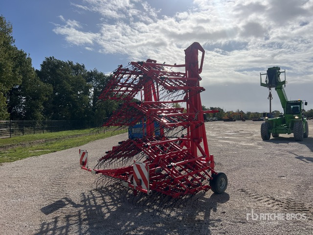 2017 Einbock Aerostar 1200 12 m 3-Point Bineuse Etrille Rod Weeder - Maşină pentru prelucrarea solului: Foto 3 2017 Einbock Aerostar 1200 12 m 3-Point Bineuse Etrille Rod Weeder - Maşină pentru prelucrarea solului: Foto 3