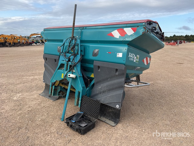 2019 Sulky X40+ 44 m 3-Point 4000 L Epandeur A ... Fertilizer Spreader - Imprastietor îngrăşăminte: Foto 3 2019 Sulky X40+ 44 m 3-Point 4000 L Epandeur A ... Fertilizer Spreader - Imprastietor îngrăşăminte: Foto 3