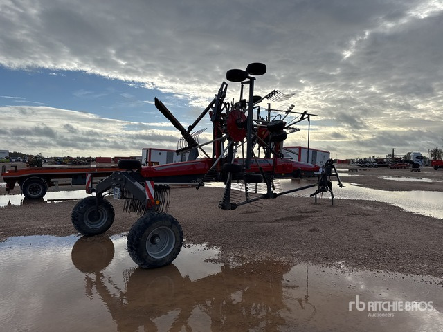 2023 Massey Ferguson RK842 SD-TRC 8.4 m Semi-Mount 2 Rotor Andaineur Hay Rake - Maşină de întors fânul: Foto 3 2023 Massey Ferguson RK842 SD-TRC 8.4 m Semi-Mount 2 Rotor Andaineur Hay Rake - Maşină de întors fânul: Foto 3