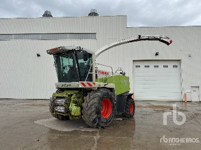 CLAAS JAGUAR 900 SPEE 4WD Ensileuse Forage - Combină de Recoltat Furaj: Foto 2 CLAAS JAGUAR 900 SPEE 4WD Ensileuse Forage - Combină de Recoltat Furaj: Foto 2