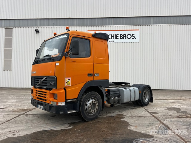 2001 Volvo FH12 420 4x2 Tracteur Routier S/A Sleeper Truck Tractor - Cap tractor: Foto 1 2001 Volvo FH12 420 4x2 Tracteur Routier S/A Sleeper Truck Tractor - Cap tractor: Foto 1