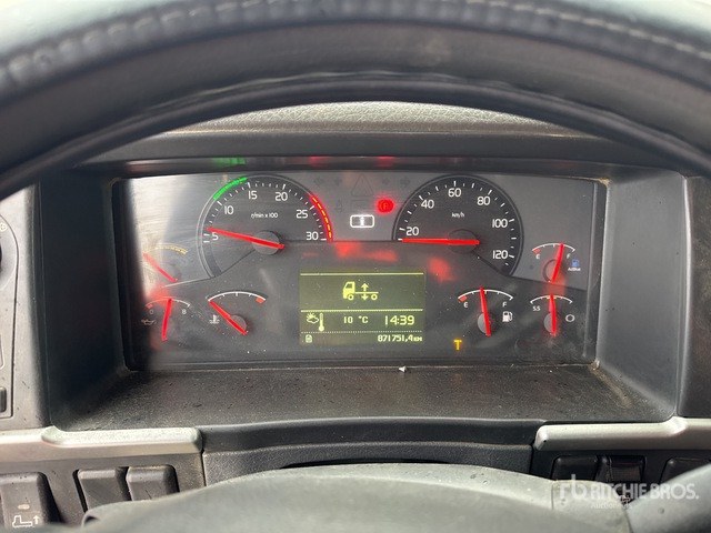 2011 Volvo FM450 4x2 Tracteur Routier S/A Sleeper Truck Tractor - Cap tractor: Foto 2 2011 Volvo FM450 4x2 Tracteur Routier S/A Sleeper Truck Tractor - Cap tractor: Foto 2