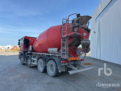 RENAULT C430 XLOAD 8x4 Camion Malaxeur - Autobetonieră: Foto 2 RENAULT C430 XLOAD 8x4 Camion Malaxeur - Autobetonieră: Foto 2