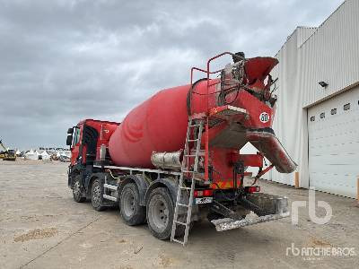 RENAULT C430 XLOAD 8x4 Camion Malaxeur - Autobetonieră: Foto 2 RENAULT C430 XLOAD 8x4 Camion Malaxeur - Autobetonieră: Foto 2