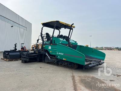VOGELE SUPER 1800-2 Track Finisseur Sur Chenilles - Finisor de asfalt: Foto 4 VOGELE SUPER 1800-2 Track Finisseur Sur Chenilles - Finisor de asfalt: Foto 4