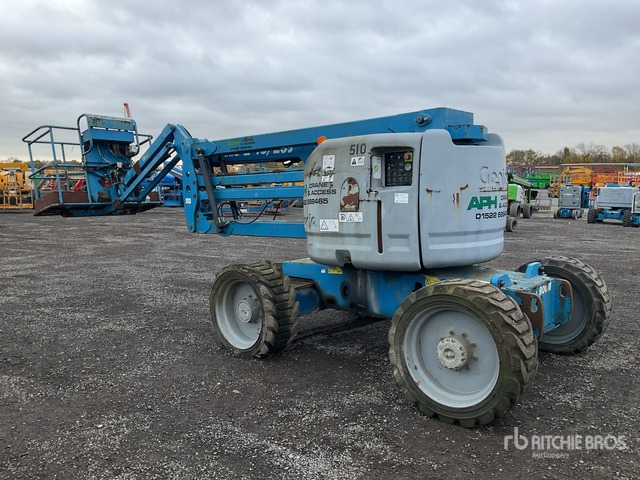 2007 Genie Z45/25 4WD Diesel (Inoperable) Articulating Boom Lift - Nacela articulata: Foto 4 2007 Genie Z45/25 4WD Diesel (Inoperable) Articulating Boom Lift - Nacela articulata: Foto 4