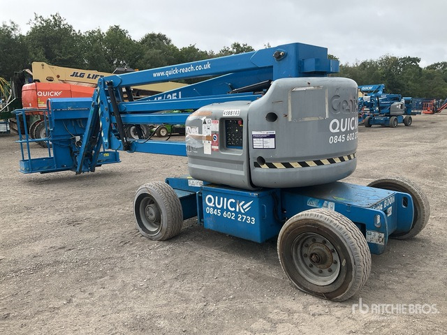 2011 Genie Z4525J 2WD Hybrid Articulating Boom Lift - Nacela articulata: Foto 4 2011 Genie Z4525J 2WD Hybrid Articulating Boom Lift - Nacela articulata: Foto 4