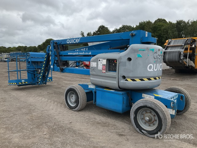 2011 Genie Z4525J 2WD Hybrid Articulating Boom Lift - Nacela articulata: Foto 3 2011 Genie Z4525J 2WD Hybrid Articulating Boom Lift - Nacela articulata: Foto 3
