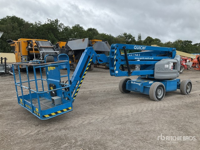 2011 Genie Z4525J 2WD Hybrid Articulating Boom Lift - Nacela articulata: Foto 1 2011 Genie Z4525J 2WD Hybrid Articulating Boom Lift - Nacela articulata: Foto 1