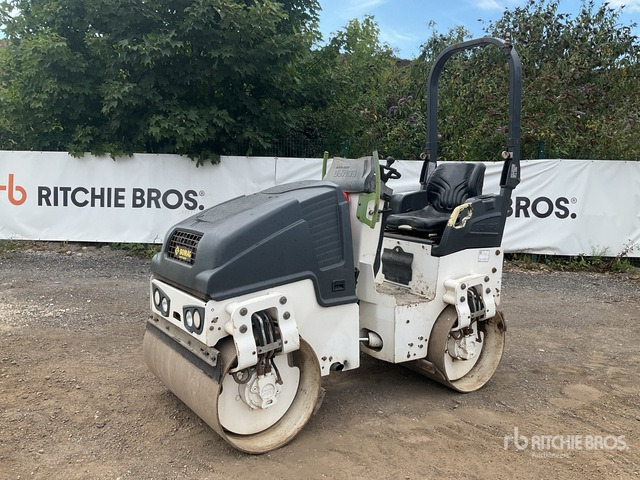 2013 Bomag BW100ADM-5 Double Drum Roller - Cilindru compactor pentru asfalt: Foto 1 2013 Bomag BW100ADM-5 Double Drum Roller - Cilindru compactor pentru asfalt: Foto 1