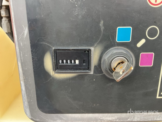 2013 JLG 450AJ 4WD Diesel Articulating Boom Lift - Nacela articulata: Foto 4 2013 JLG 450AJ 4WD Diesel Articulating Boom Lift - Nacela articulata: Foto 4