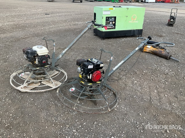 2013 Wacker Neuson CT36ADT Quantity of (2) Power Trowel - Elicopter pentru beton: Foto 2 2013 Wacker Neuson CT36ADT Quantity of (2) Power Trowel - Elicopter pentru beton: Foto 2