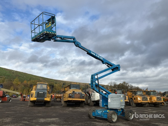 2014 Genie Z45/25 4WD Diesel Articulating Boom Lift - Nacela articulata: Foto 1 2014 Genie Z45/25 4WD Diesel Articulating Boom Lift - Nacela articulata: Foto 1