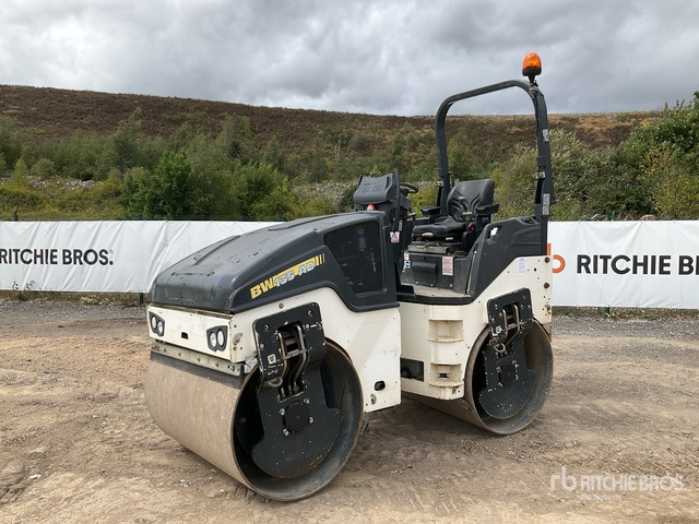 2015 Bomag BW135AD-5 Double Drum Roller - Cilindru compactor pentru asfalt: Foto 1 2015 Bomag BW135AD-5 Double Drum Roller - Cilindru compactor pentru asfalt: Foto 1