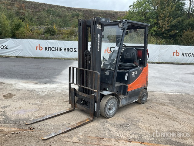 2016 Doosan G208C-5 2016 Doosan G208C-5 Forklift Forklift - Stivuitor GPL: Foto 4 2016 Doosan G208C-5 2016 Doosan G208C-5 Forklift Forklift - Stivuitor GPL: Foto 4