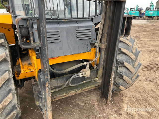 2016 JCB 926-4 JCB Rough Terrain Forklift Rough Terrain Forklift - Stivuitor de teren dificil: Foto 5 2016 JCB 926-4 JCB Rough Terrain Forklift Rough Terrain Forklift - Stivuitor de teren dificil: Foto 5