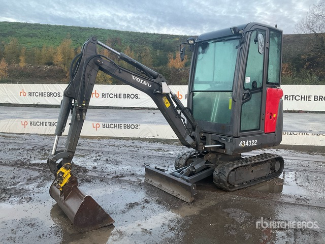 2016 Volvo EC18D Mini Excavator: <6.6t - Mini excavator: Foto 2 2016 Volvo EC18D Mini Excavator: <6.6t - Mini excavator: Foto 2