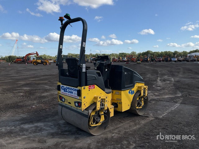 2017 Bomag BW120AD-5 Double Drum Roller - Cilindru compactor pentru asfalt: Foto 3 2017 Bomag BW120AD-5 Double Drum Roller - Cilindru compactor pentru asfalt: Foto 3
