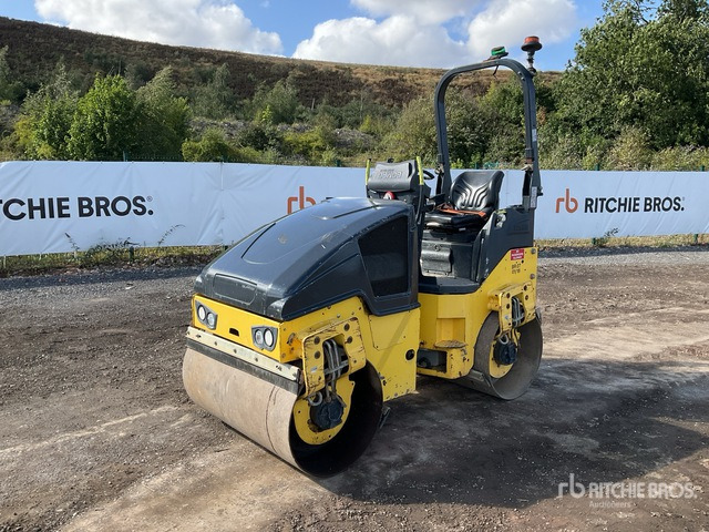 2017 Bomag BW120AD-5 Double Drum Roller - Cilindru compactor pentru asfalt: Foto 2 2017 Bomag BW120AD-5 Double Drum Roller - Cilindru compactor pentru asfalt: Foto 2