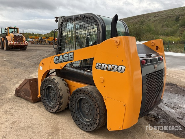 2018 Case SR130 Skid Steer Loader - Mini încărcător: Foto 3 2018 Case SR130 Skid Steer Loader - Mini încărcător: Foto 3