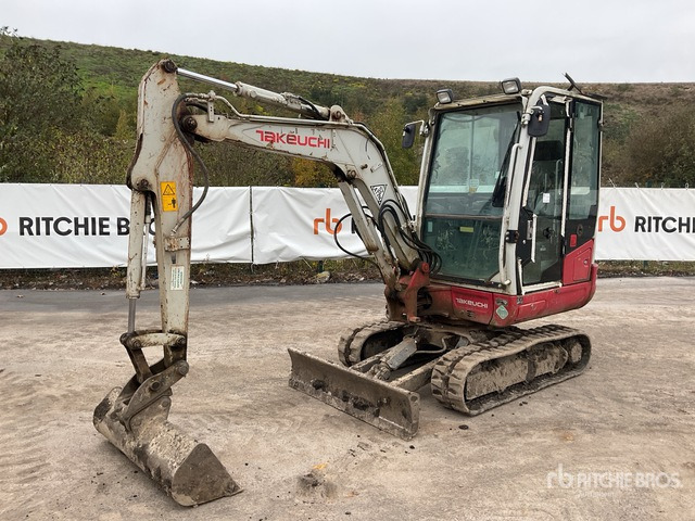 2018 Takeuchi TB230 Mini Excavator: <6.6t - Mini excavator: Foto 1 2018 Takeuchi TB230 Mini Excavator: <6.6t - Mini excavator: Foto 1
