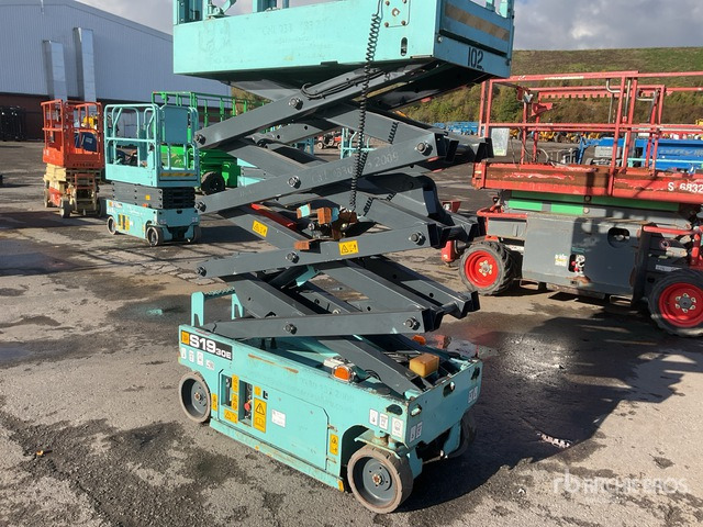 2019 JCB S1930E Electric Scissor Lift - Platforma foarfeca: Foto 5 2019 JCB S1930E Electric Scissor Lift - Platforma foarfeca: Foto 5