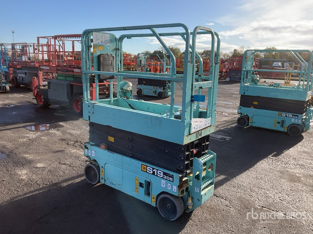 2019 JCB S1930E Electric Scissor Lift - Platforma foarfeca: Foto 3 2019 JCB S1930E Electric Scissor Lift - Platforma foarfeca: Foto 3