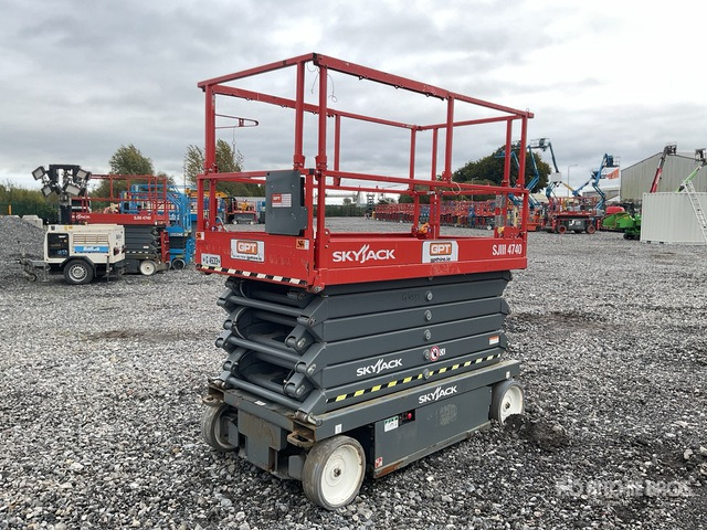 2019 Skyjack SJIII4740 2019 Skyjack SJ4740 Scissor Lift Scissor Lift - Platforma foarfeca: Foto 4 2019 Skyjack SJIII4740 2019 Skyjack SJ4740 Scissor Lift Scissor Lift - Platforma foarfeca: Foto 4