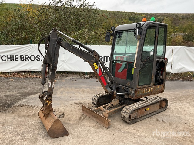 Mini excavator 2019 Volvo EC18E Mini Excavator:  &lt;6.6t: Foto 1