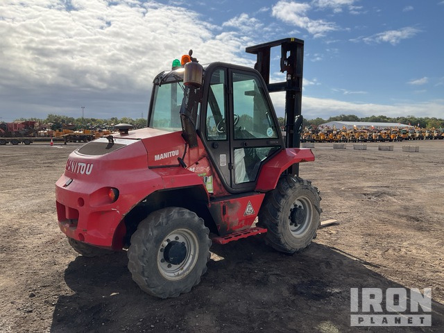 2020 Manitou M30-4 3 ton 4x4 Rough Terrain Forklift - Stivuitor de teren dificil: Foto 3 2020 Manitou M30-4 3 ton 4x4 Rough Terrain Forklift - Stivuitor de teren dificil: Foto 3