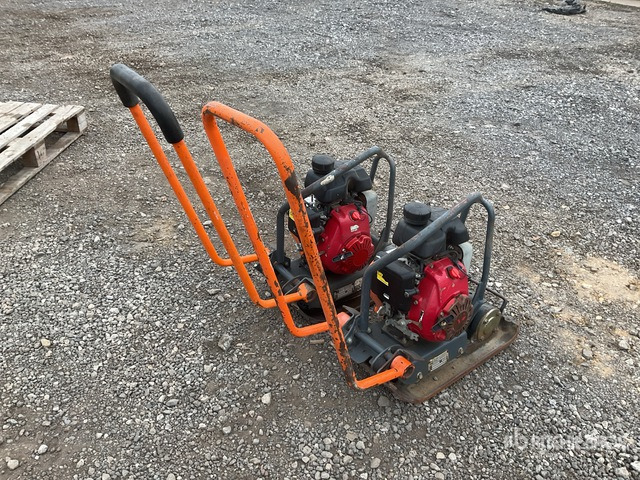 Belle LC3251 Vibratory Plate Compactor - Placă compactoare: Foto 3 Belle LC3251 Vibratory Plate Compactor - Placă compactoare: Foto 3