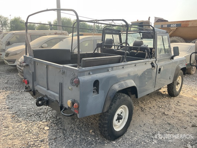 1996 Land Rover 110 4x4 (Inoperable) Pickup - Pick-up: Foto 3 1996 Land Rover 110 4x4 (Inoperable) Pickup - Pick-up: Foto 3