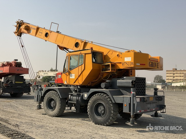 1999 Grove RT522B 22 ton 4x4x4 Rough Terrain Crane - Macara pentru teren accidentat: Foto 3 1999 Grove RT522B 22 ton 4x4x4 Rough Terrain Crane - Macara pentru teren accidentat: Foto 3