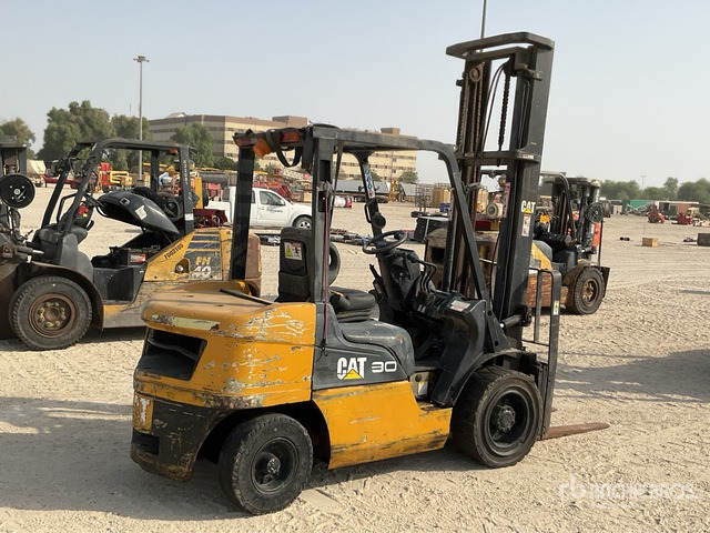 2006 Cat DE30NT 3 ton Forklift - Stivuitor diesel: Foto 3 2006 Cat DE30NT 3 ton Forklift - Stivuitor diesel: Foto 3