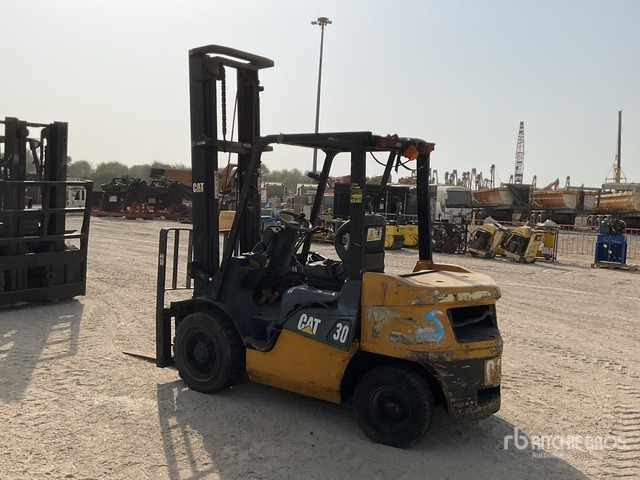 2006 Cat DE30NT 3 ton Forklift - Stivuitor diesel: Foto 4 2006 Cat DE30NT 3 ton Forklift - Stivuitor diesel: Foto 4