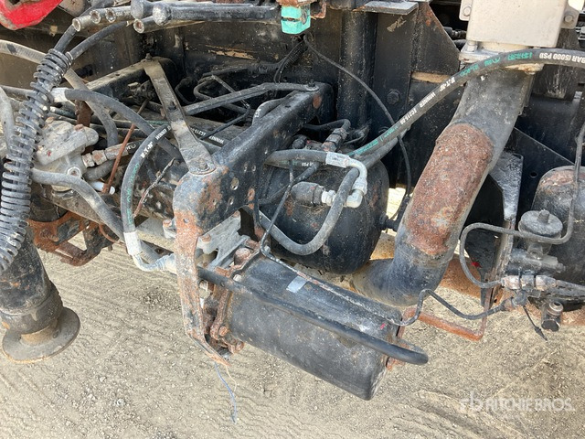 2006 Nissan MK210 2006 HMF 683K1 Knuckle Boom on 4x2 Flatbed Truck with Crane - Camion platformă, Camion cu macara: Foto 4 2006 Nissan MK210 2006 HMF 683K1 Knuckle Boom on 4x2 Flatbed Truck with Crane - Camion platformă, Camion cu macara: Foto 4