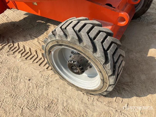 2007 JLG 450AJ 4WD Diesel Articulating Boom Lift - Nacela articulata: Foto 4 2007 JLG 450AJ 4WD Diesel Articulating Boom Lift - Nacela articulata: Foto 4