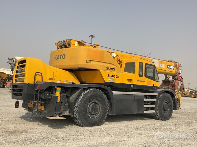 2007 Kato SL600II 51 ton 4x4x4 Rough Terrain Crane - Macara pentru teren accidentat: Foto 3 2007 Kato SL600II 51 ton 4x4x4 Rough Terrain Crane - Macara pentru teren accidentat: Foto 3