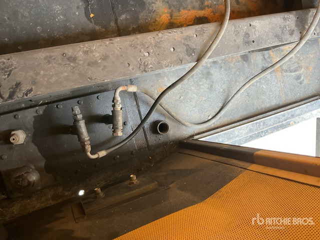 2011 Cat LC6 455 kVA Skid-Mounted Generator Set - Generator electric: Foto 5 2011 Cat LC6 455 kVA Skid-Mounted Generator Set - Generator electric: Foto 5